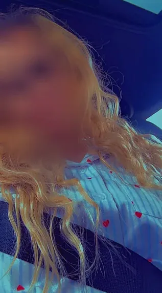 Aleyna, 28