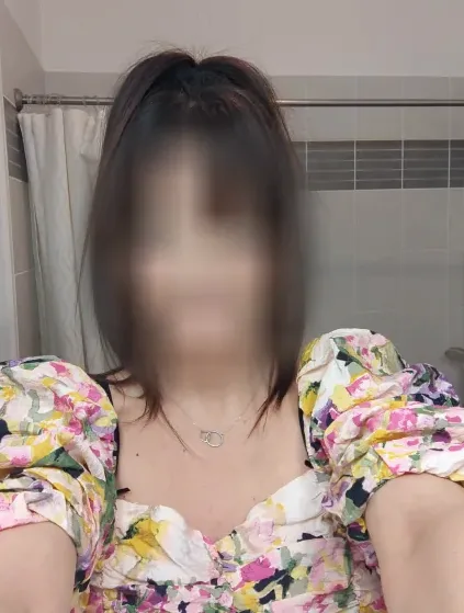 Ayse, 39