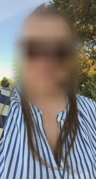 Elena, 34