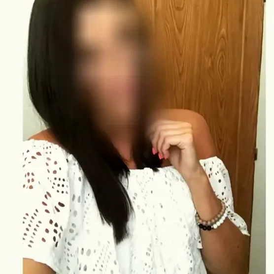 Jasmin, 34