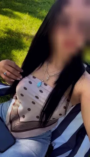 Johanna, 25