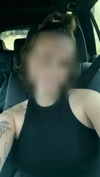Kira, 35