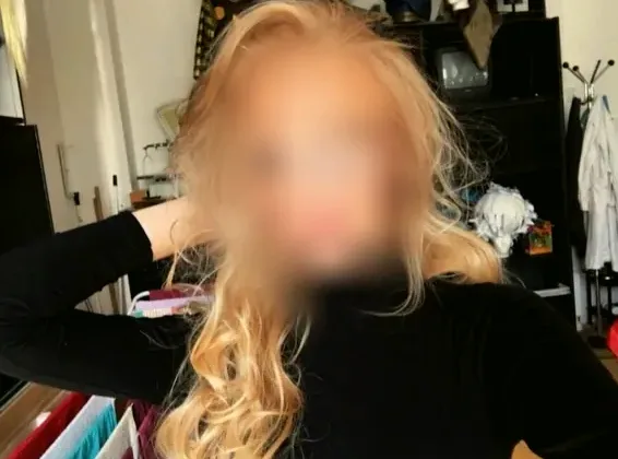 Lena, 21