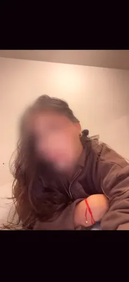 Lotta, 24