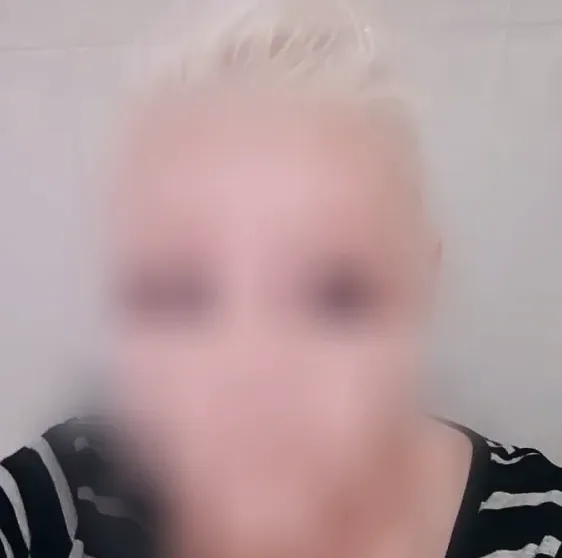 Maike, 39