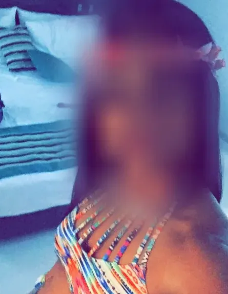 Nisa, 35
