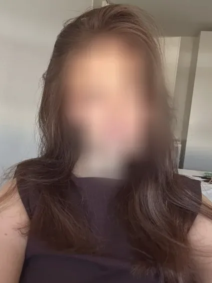 Rebecca, 28