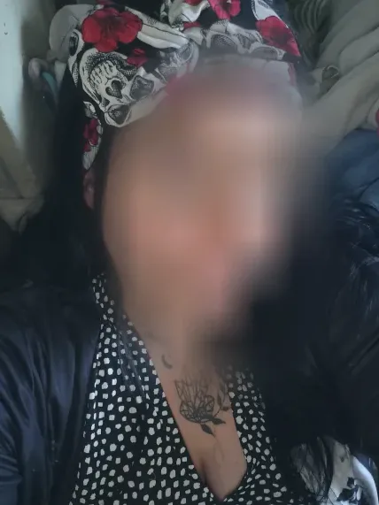 Sandra, 36