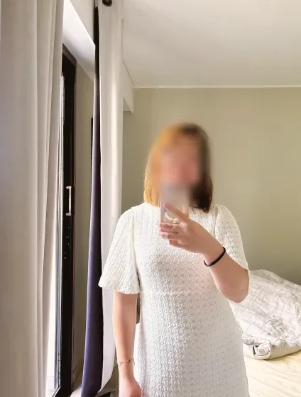 Vivien, 30